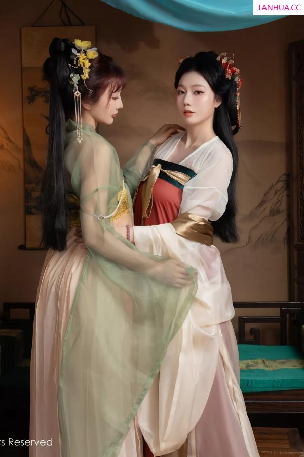   [XiuRen]高清写真图 2025.04.29 No.10223 陆萱萱 性感古装第37张图片